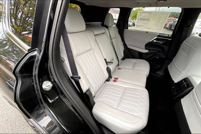 2025 Mitsubishi Outlander SEL