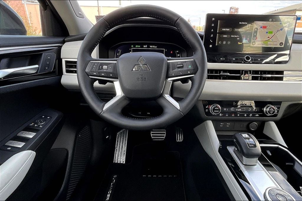 2025 Mitsubishi Outlander SEL