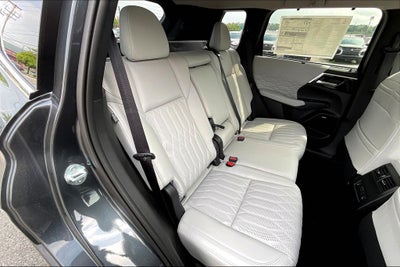 2025 Mitsubishi Outlander SEL