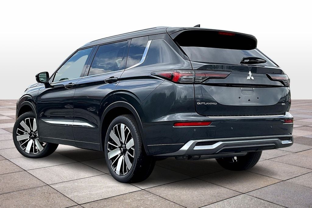 2025 Mitsubishi Outlander SEL