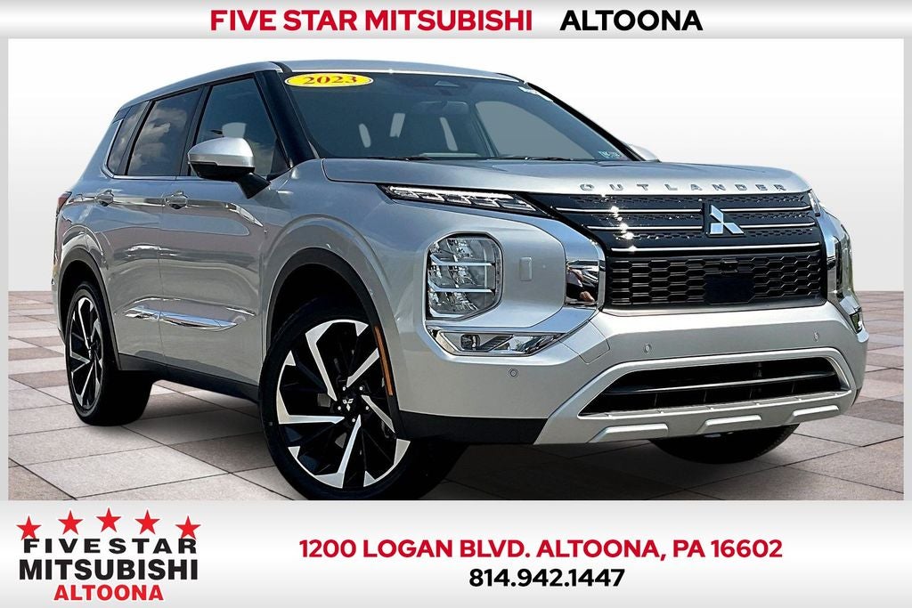 2023 Mitsubishi Outlander SE