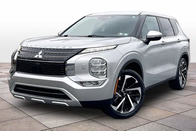 2022 Mitsubishi Outlander SE