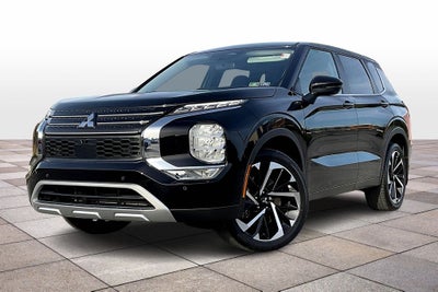 2022 Mitsubishi Outlander SE