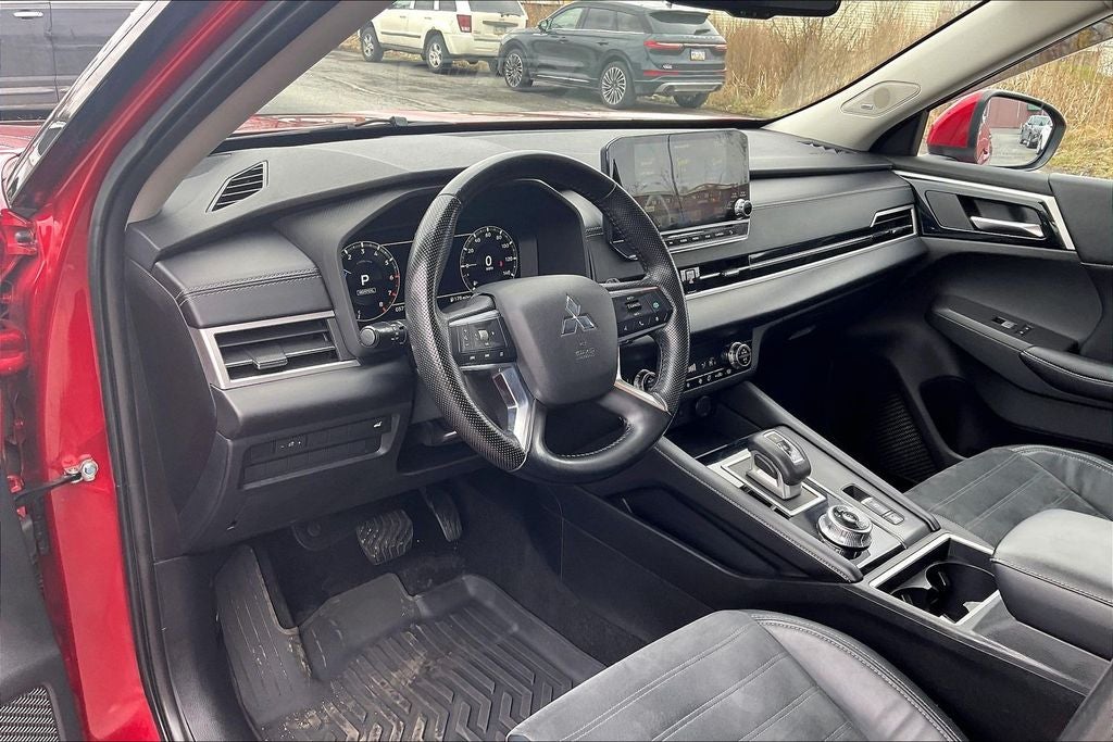 2022 Mitsubishi Outlander SE w/Tech