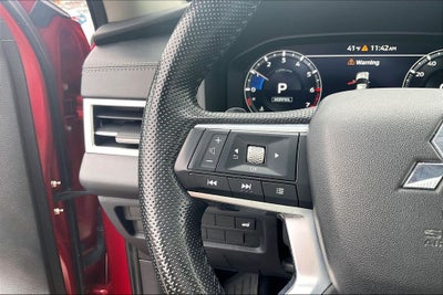 2022 Mitsubishi Outlander SE w/Tech