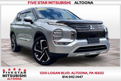 2023 Mitsubishi Outlander SE