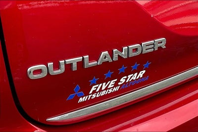 2022 Mitsubishi Outlander SE