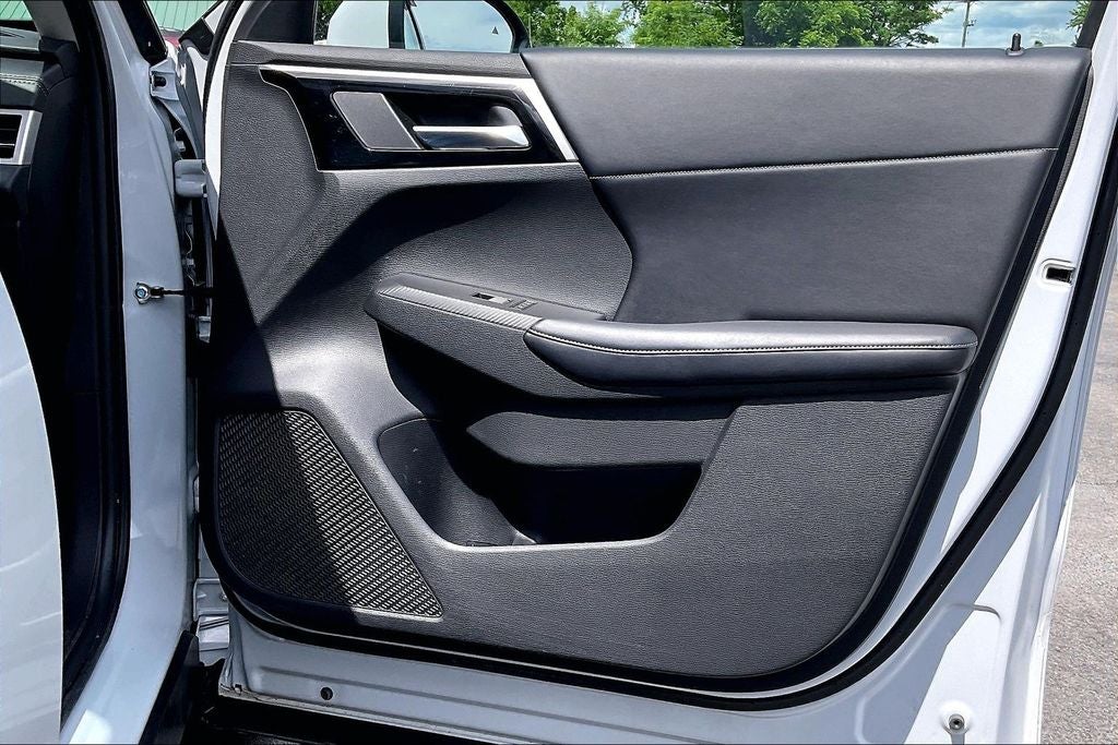 2022 Mitsubishi Outlander SE w/Pano