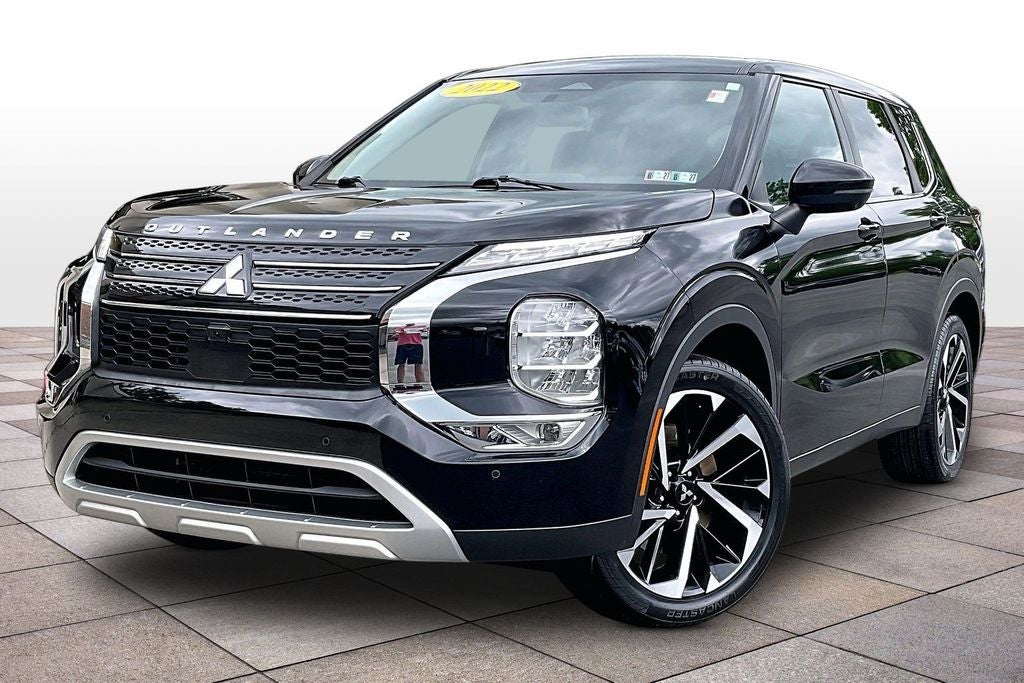 2022 Mitsubishi Outlander SE