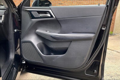 2022 Mitsubishi Outlander SE