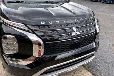 2022 Mitsubishi Outlander SE