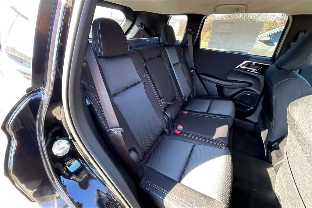 2026 Mitsubishi Outlander ES