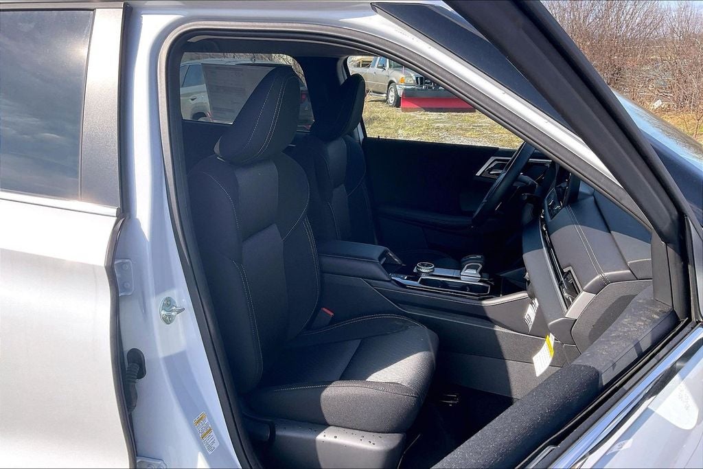2026 Mitsubishi Outlander ES