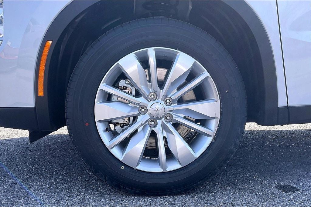 2026 Mitsubishi Outlander ES