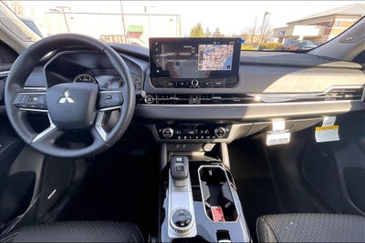 2026 Mitsubishi Outlander ES