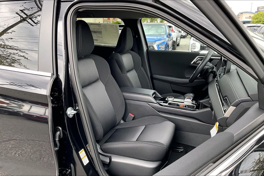 2026 Mitsubishi Outlander ES
