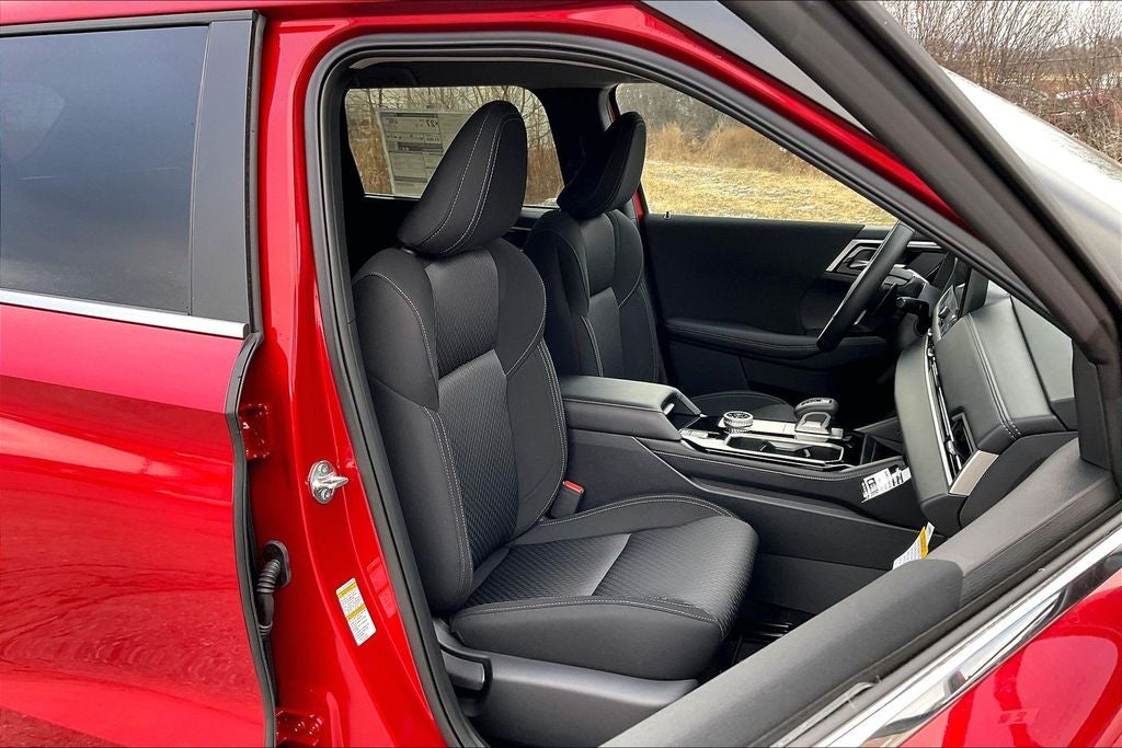 2026 Mitsubishi Outlander ES