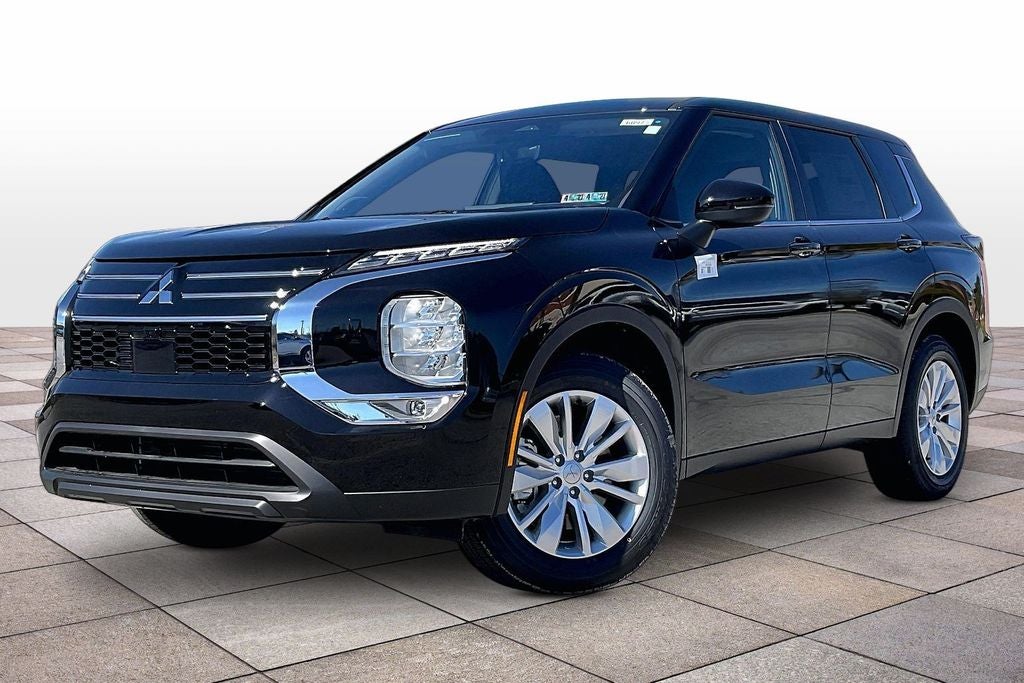 2026 Mitsubishi Outlander ES