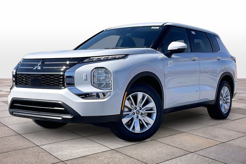 2026 Mitsubishi Outlander ES
