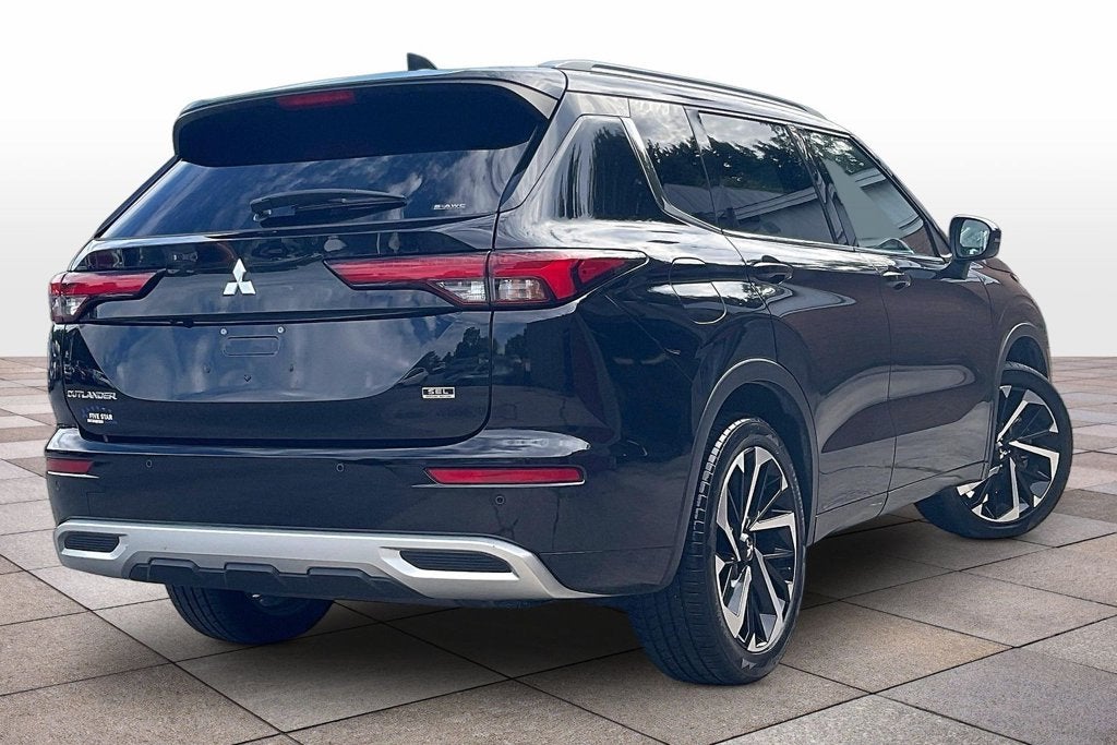 2022 Mitsubishi Outlander SEL