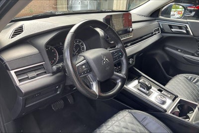 2022 Mitsubishi Outlander SEL