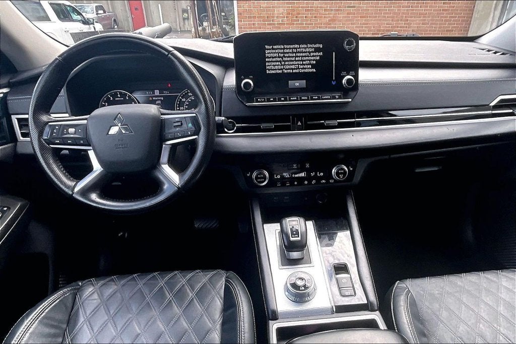 2022 Mitsubishi Outlander SEL