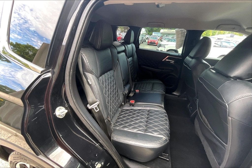 2022 Mitsubishi Outlander SEL