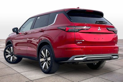 2025 Mitsubishi Outlander SE