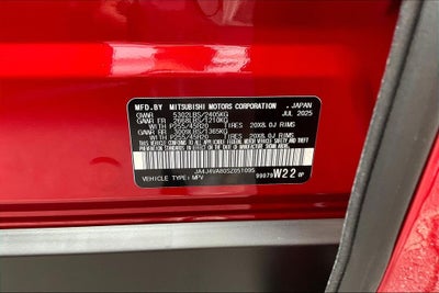 2025 Mitsubishi Outlander SE