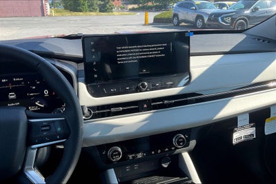 2025 Mitsubishi Outlander SE