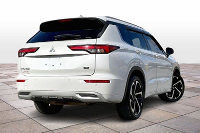 2022 Mitsubishi Outlander SEL