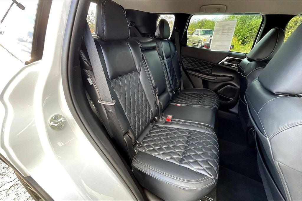 2022 Mitsubishi Outlander SEL