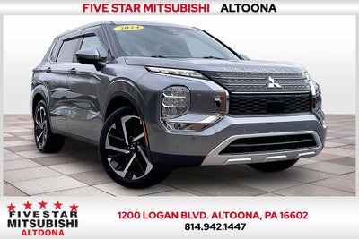 2024 Mitsubishi Outlander SE Tech