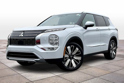 2025 Mitsubishi Outlander SE w/Tech