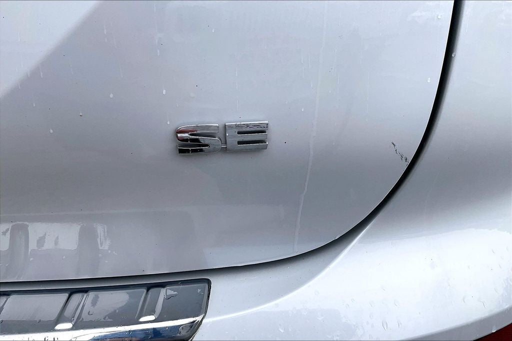 2024 Mitsubishi Outlander SE w/Pano