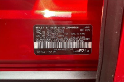 2025 Mitsubishi Outlander SE