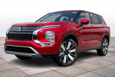 2025 Mitsubishi Outlander SE