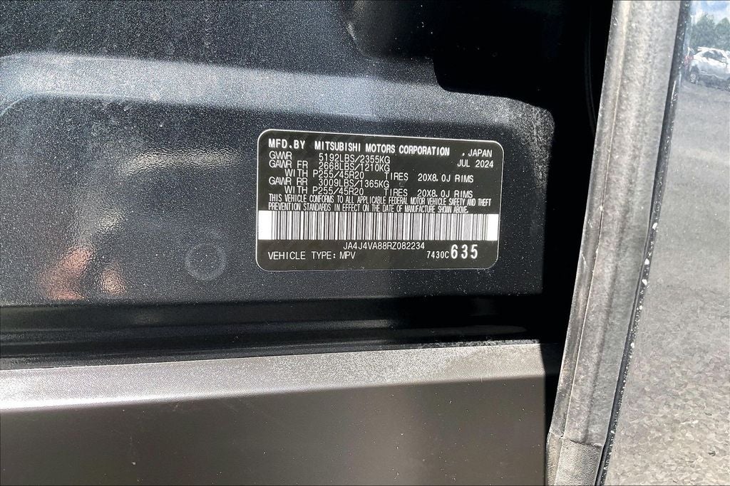 2024 Mitsubishi Outlander SE