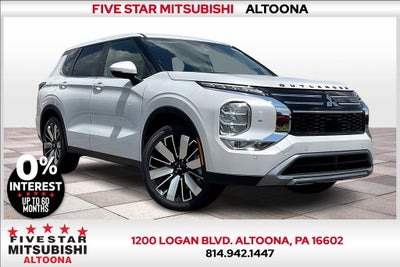 2025 Mitsubishi Outlander SE