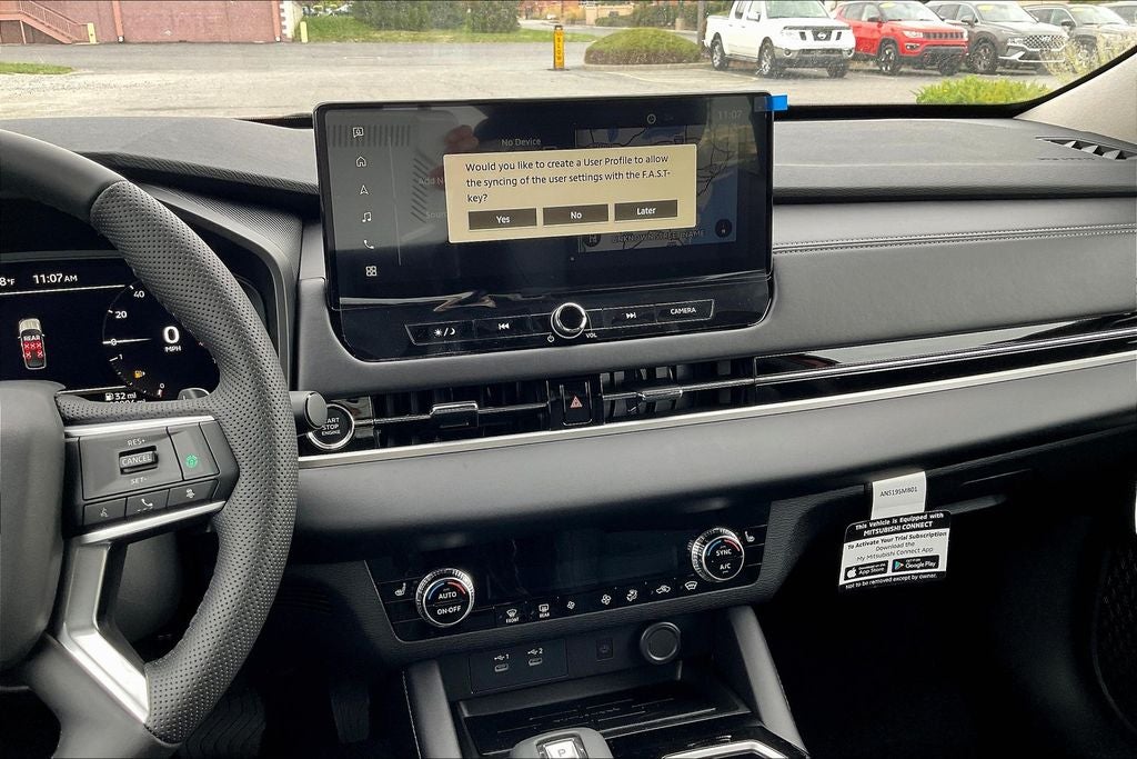 2025 Mitsubishi Outlander SE