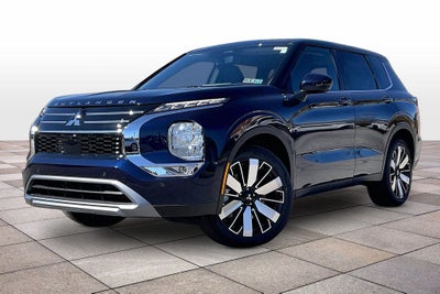 2026 Mitsubishi Outlander SE