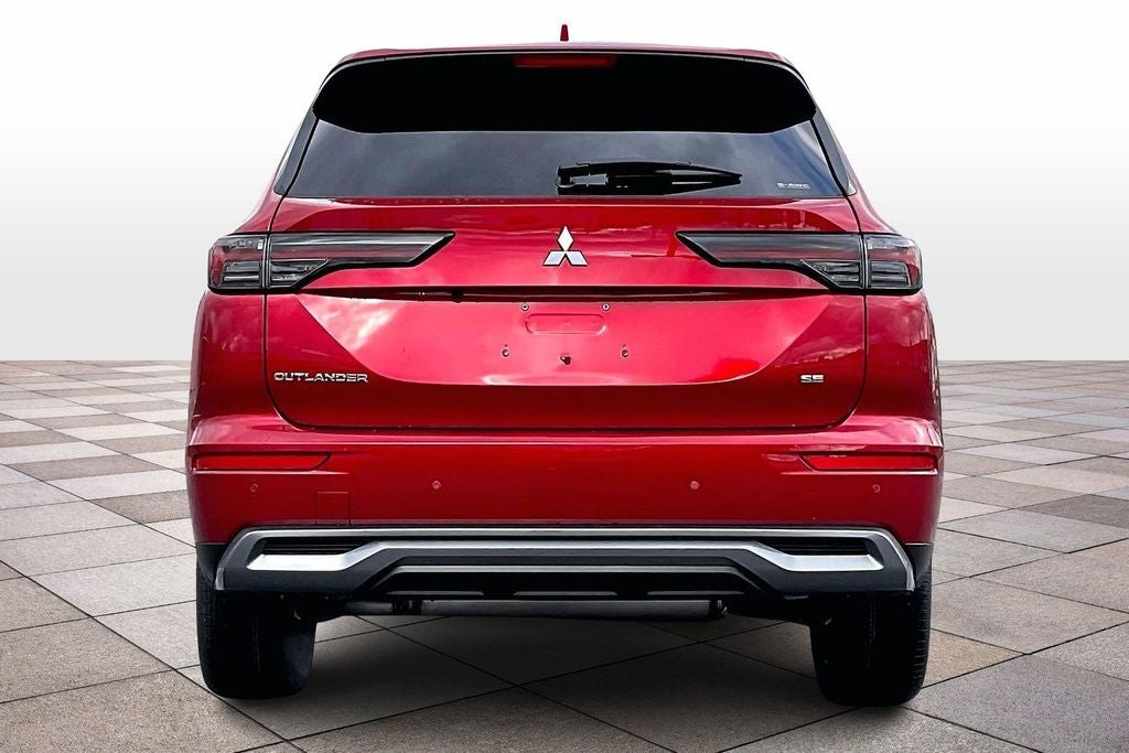2026 Mitsubishi Outlander SE
