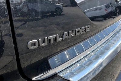 2026 Mitsubishi Outlander LE