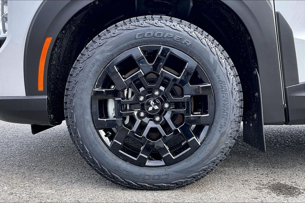 2026 Mitsubishi Outlander Trail Edition