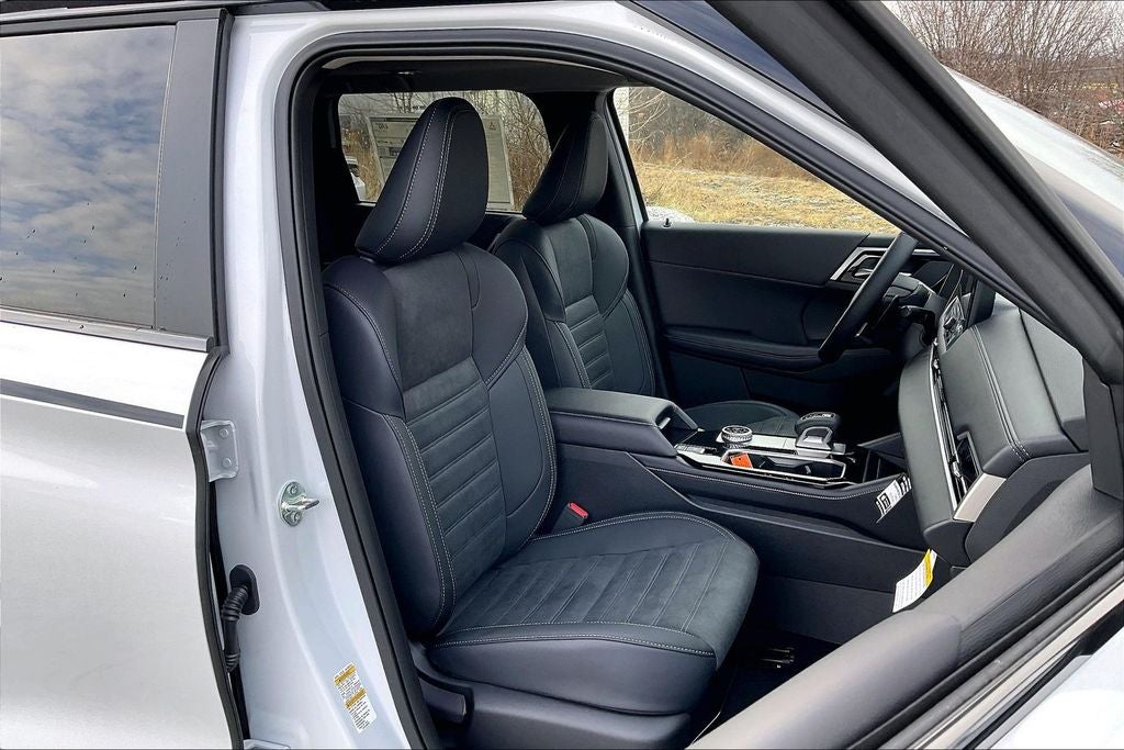 2026 Mitsubishi Outlander Trail Edition