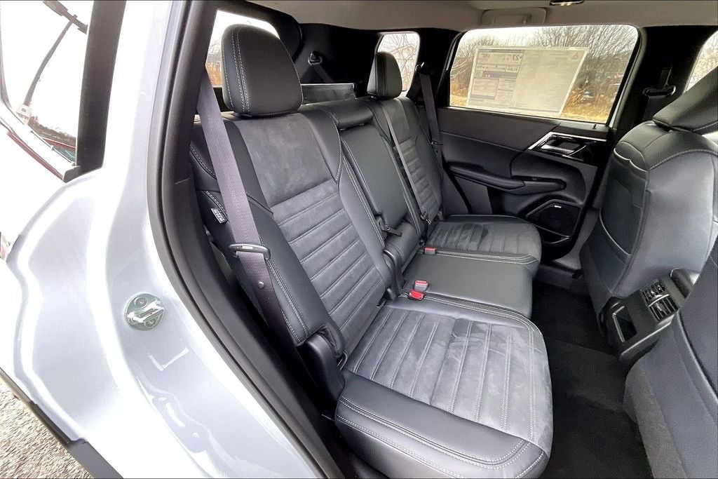 2026 Mitsubishi Outlander Trail Edition