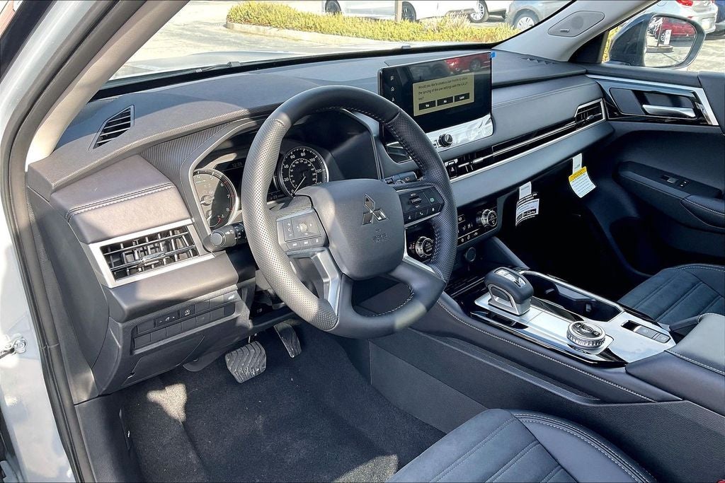 2026 Mitsubishi Outlander Trail Edition