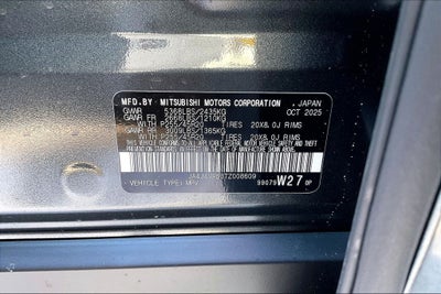 2026 Mitsubishi Outlander SE