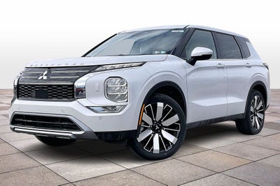 2026 Mitsubishi Outlander SE