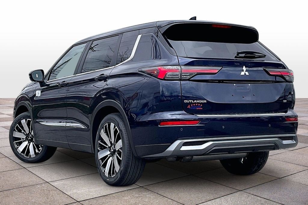 2026 Mitsubishi Outlander SE